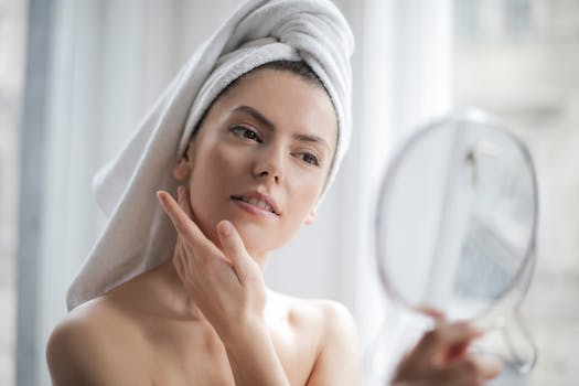 Seasonal Skincare: Tips for Adjusting Your Routine with the Weather